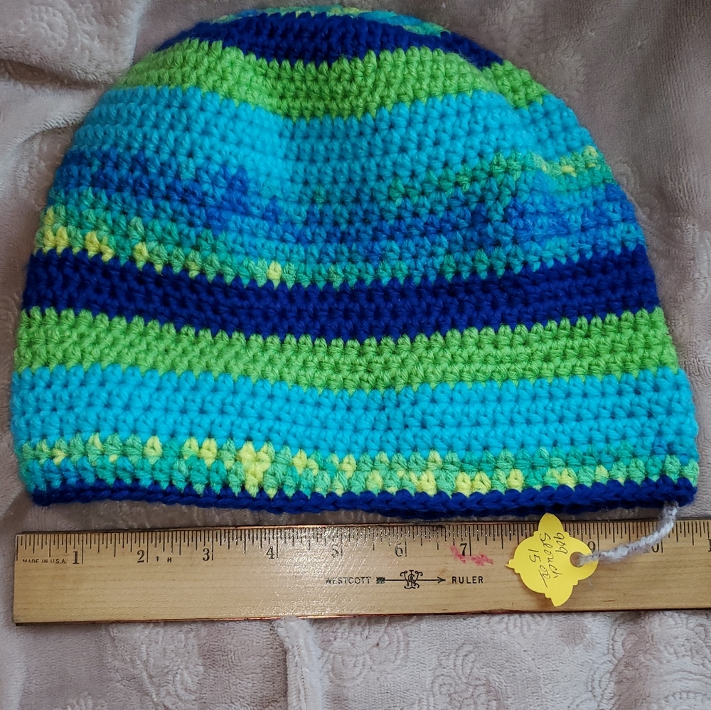 Crocheted adult boho slouchy beanie hat - Picture 4 of 4